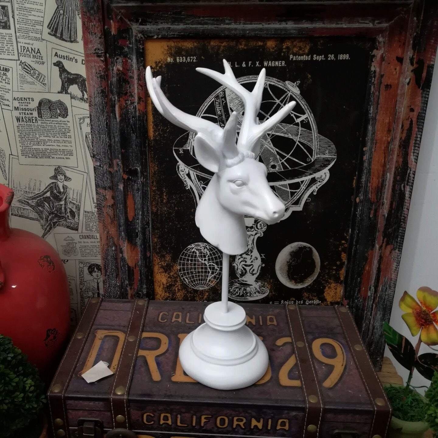 Natural resin animal sculptures for home decoration, stylish and elegantly designed.