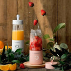 Portable Blender Juicer - Safe USB Rechargeable 350ml Smoothie Mixer .