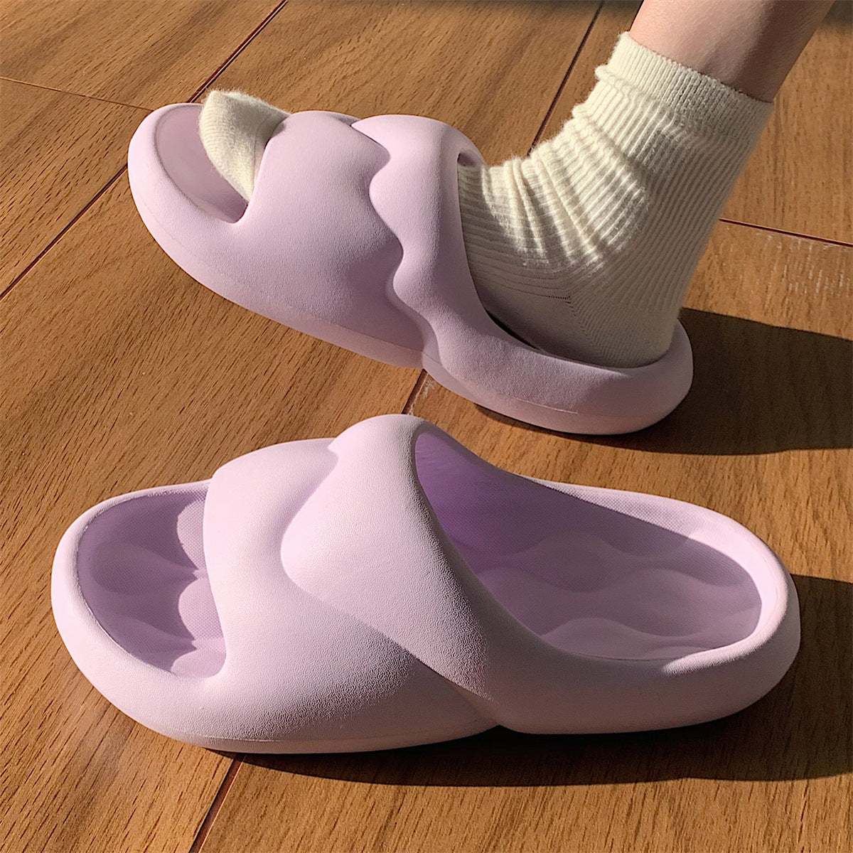 Comfortable Home Slippers – Cozy Indoor House Shoes for Men & Women...